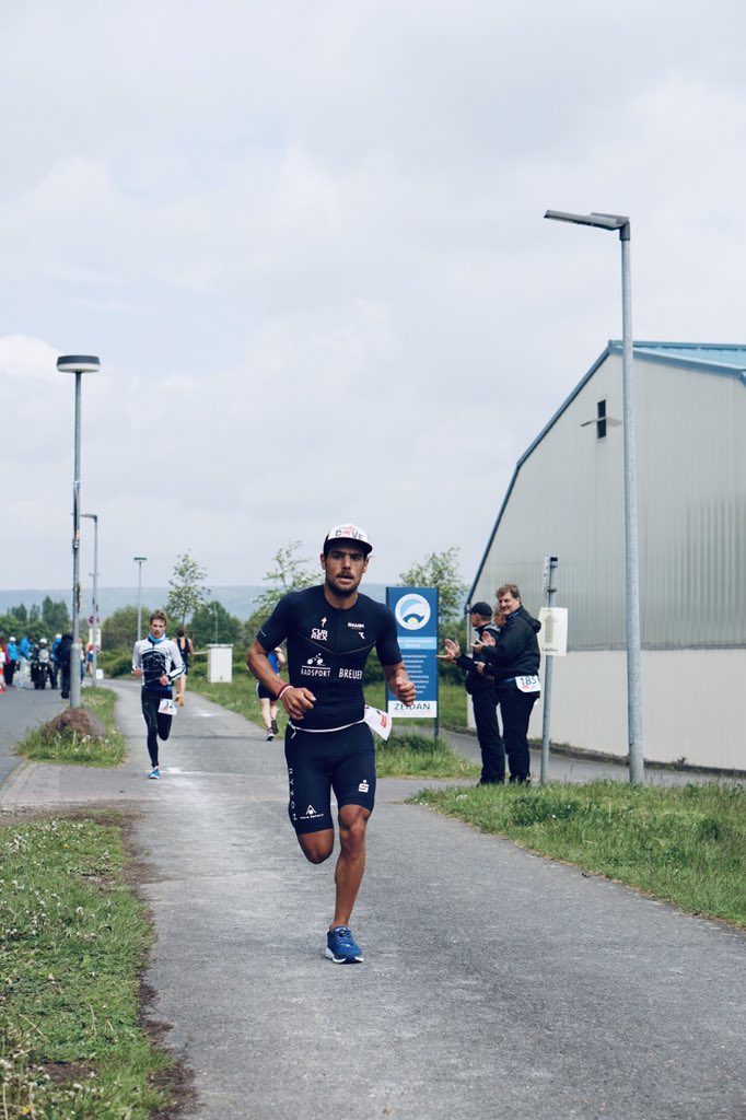 Dave91Breuer's tweet photo. Starting into the season with a sprint and on top of that glad to take the win today at the TaurisMan 🚀 Always fun racing there. See you next year. Hopefully it’s warmer in France next week 😎 @ironman_france #rocketdave #thatwasfreezing #triathlon #swimbikewin #victory #race https://t.co/1j2RLccubD