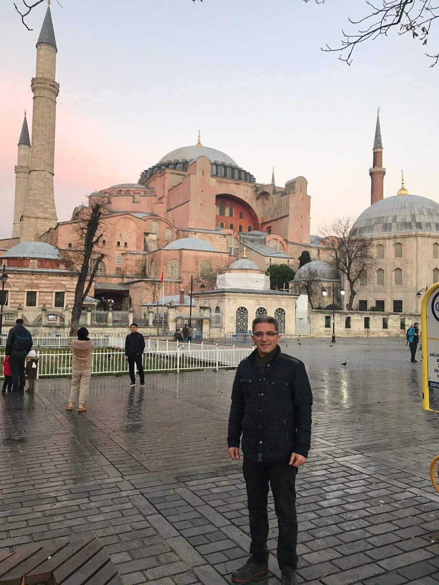 Mübarek Ramazan Ayının Ülkemiz,İlçemiz ve tüm İslam Alemi için hayırlara vesile olmasını dilerim.
Oruçlarınız Dualarınız İbadetleriniz Kabul Olsun inşallah.. 
Selâm ve Dua ile...