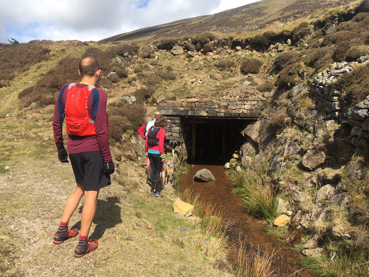 NorthernFellsRC's tweet photo. Thanks to Richard Clark for leading the Sunday social group on a geological tour of Carrock Fells. This event was also part of @BritGeoSurvey GeoWeek 2019 @GeoWeekUK #activeGeoWeek2019 https://t.co/yfD81gQz0m