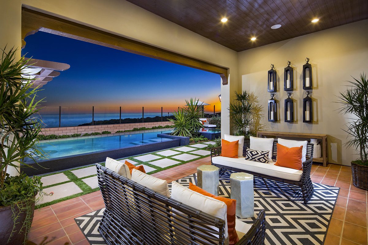 The Indigo neighborhood sits at the heart of the Sea Summit community in #SanClemente + its western edge forms a promontory that's nearly surrounded by natural habitat + walking trails. Explore... fal.cn/Af9X #socalliving #sanclementerealestate