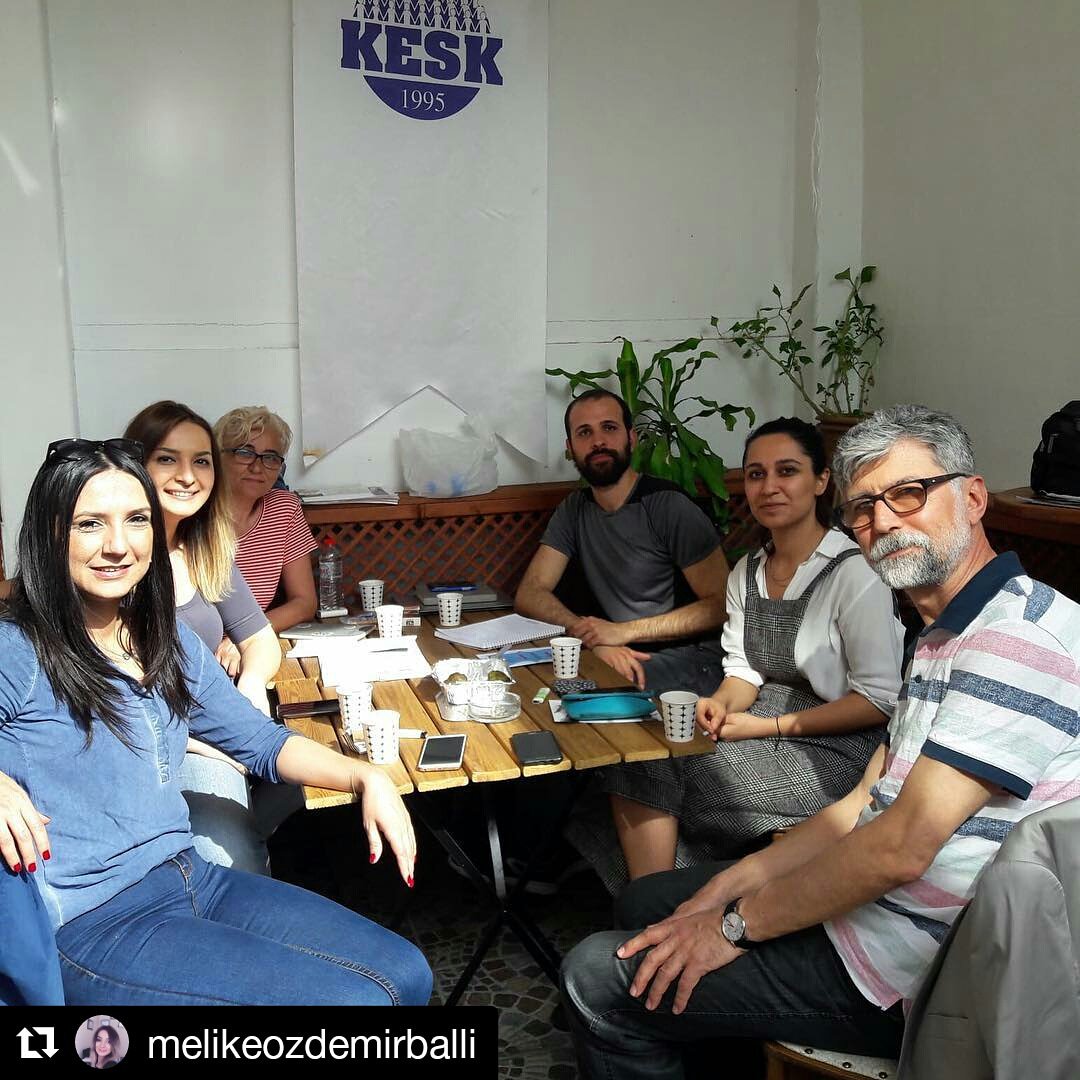HadAdalet's tweet photo. Yılmadan, yorulmadan çalışmalarımıza, eğitimlerimize devam ediyoruz. Tüm hayvanlar özgürleşinceye ve haklarına kavuşuncaya dek mücadeleye devam.
Her şey hayvanlar için ! #hayvanlaraadaletderneği #toplantı #hayvanhakları #hayvanözgürlüğü #hayvanlaraadalet https://t.co/UIj76y6Cgi