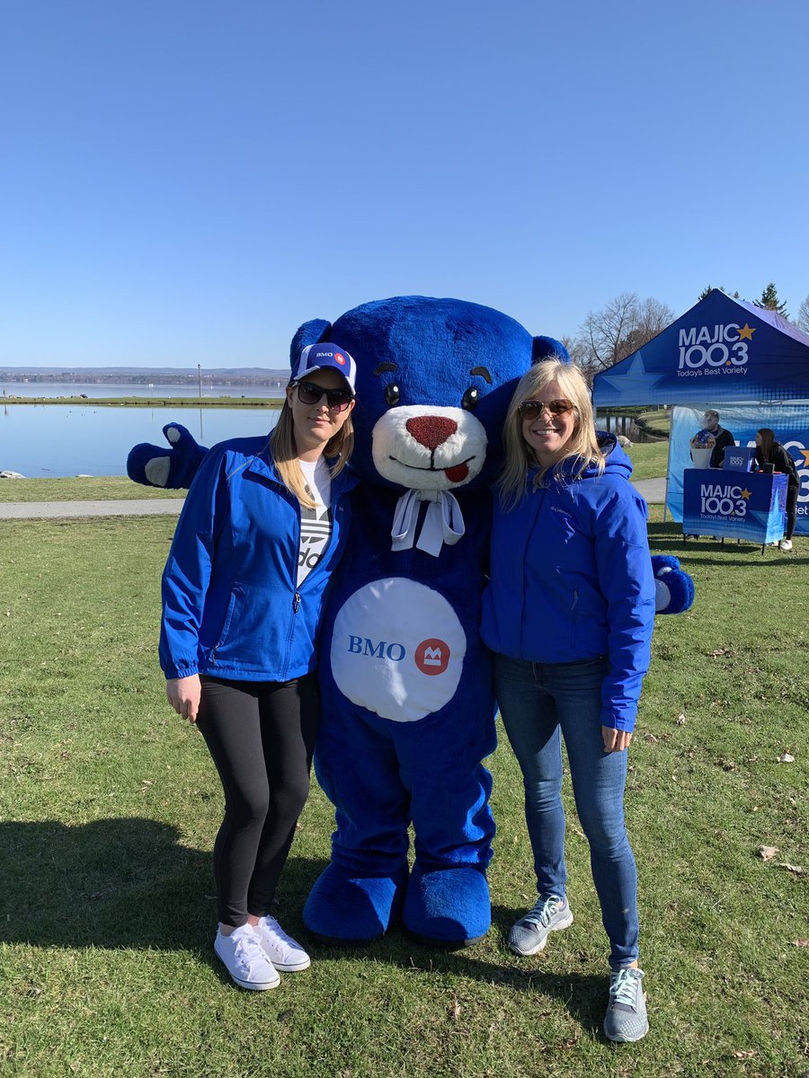 llevac47's tweet photo. #WalksoKidsCanTalk Great morning at Andrew Haydon Park in support of the #KidsHelpPhone #KHP #ProudToWorkaAtBMO #BeingECNO @campagna_rick @boppers613 @CynMParent https://t.co/grTp0mOhgF