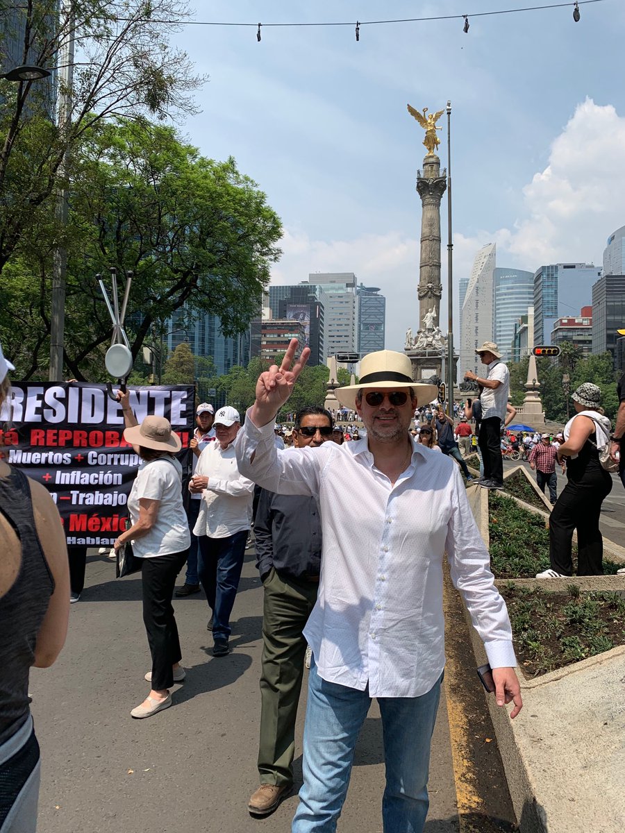 Igor Trujillo Čenčič tweet media