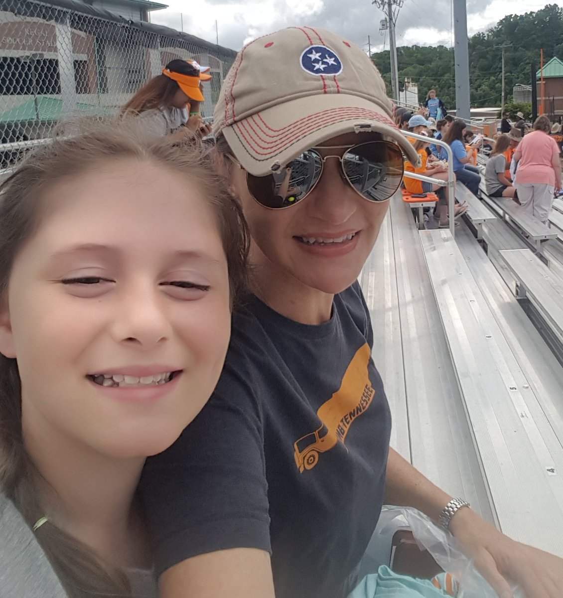 TNchic32's tweet photo. Go Lady Vols! #futureladyvol #govolssoftball https://t.co/2KCjCXMoLe