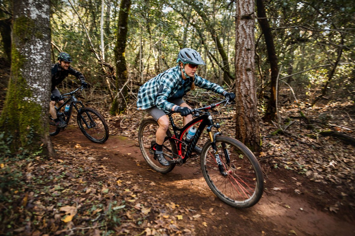 KITSBOW (@kitsbow) on Twitter photo For #MothersDay, we're giving away a Women's Icon (a reg. $220) to a lucky momma who is an icon herself. Just grab a pic of your favorite bike mom in action, tell us her name, your name, and why she's your Icon & email it to sherpas@kitsbow.com by Thurs (May 9) at noon PST! For #MothersDay, we're giving away a Women's Icon (a reg. $220) to a lucky momma who is an icon herself. Just grab a pic of your favorite bike mom in action, tell us her name, your name, and why she's your Icon & email it to sherpas@kitsbow.com by Thurs (May 9) at noon PST!