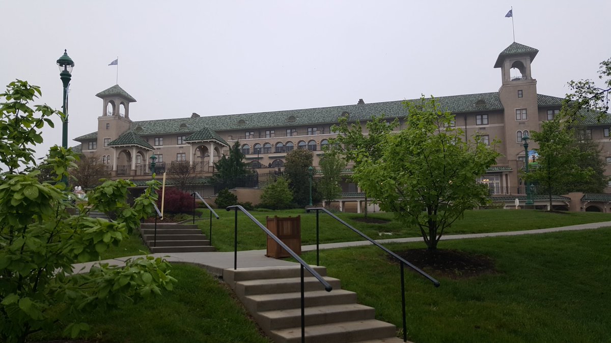 PANACRNA's tweet photo. Thanks to all 350-plus CRNAs, SRNAs, vendors and guest speakers who joined us for PANA's 2019 spring symposium at @HotelHershey. Safe travels home and good luck in the workweek ahead! #CRNAinPA https://t.co/cq3RvlEXLj