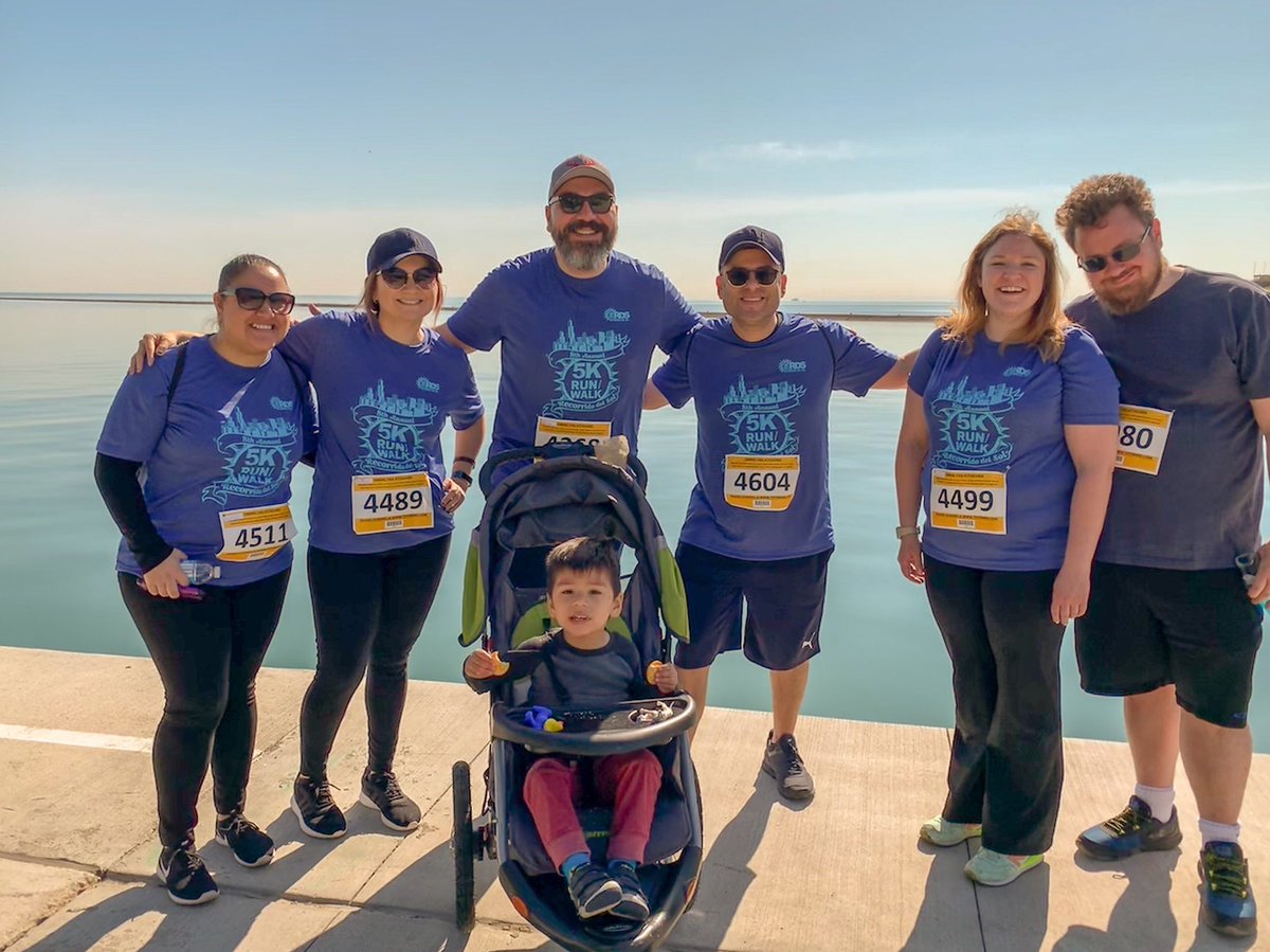 Great morning at the <a href="/pilsenneighbors/">Pilsen Neighbors</a> Recorrido del Sol 5K Walk/Run— Great to see some great staff and principals from <a href="/ChiPubSchools/">CPS - Chicago Public Schools</a> supporting this event.  Here with <a href="/OrozcoAcademy/">Orozco Academy</a> and <a href="/escuelawhittier/">Escuela Whittier / Whittier Dual Language Magnet</a>.  #RDS2019