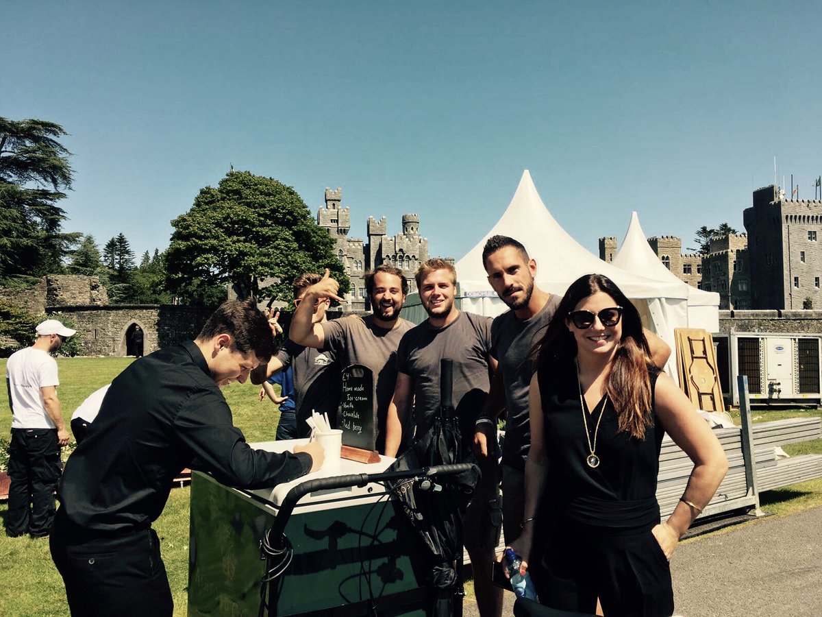 _OliviaBuckley's tweet image. A wonderful day for ice-cream!
The OLIVIA BUCKLEY INTERNATIONAL team post Event enjoying a sweet treat and some beautiful scenery.

#postevent #eventbuild #eventdebrief #dreamteam #oliviabuckleyinternational #ashfordcastle #summerday #luxury #luxuryevents #events #wedding