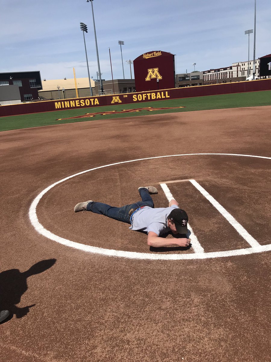 Gopher_Grounds's tweet photo. It’s all in the details. Sometimes our students take us too seriously 🤣 they do great work for us. Big game today for @GopherSoftball #Seniorday #GoGophs https://t.co/1XkjQ7NFYS