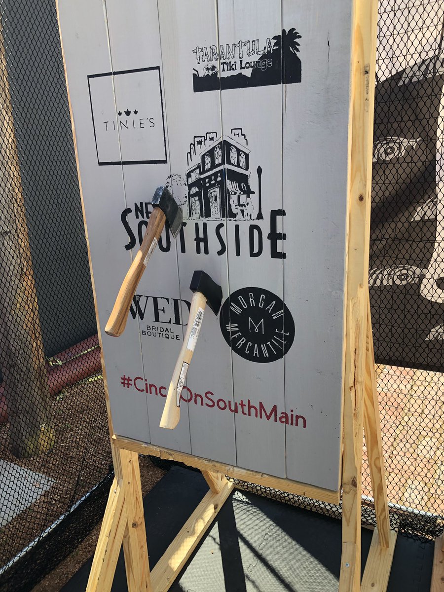 LetsWivot's tweet photo. It’s gonna be a fun day #FortWorth!  Free axe throwing @SoMaDistrict  #cinqoonsouthmain @nearsouthside @Tacoheads @Alohamanagedit @Visibull https://t.co/0x5tRNmbAv