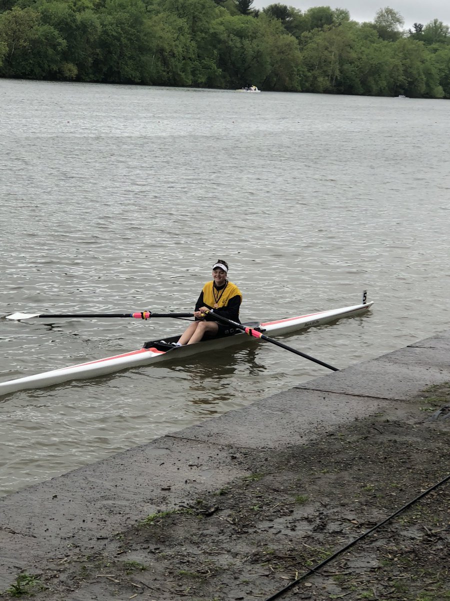 Way to go Bella!!!  Third place winner Girls JV 1X!!!!