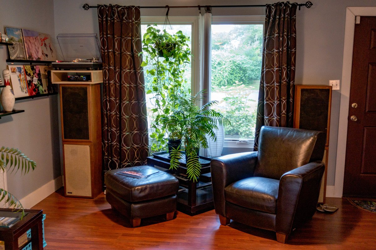 stacked advent speakers