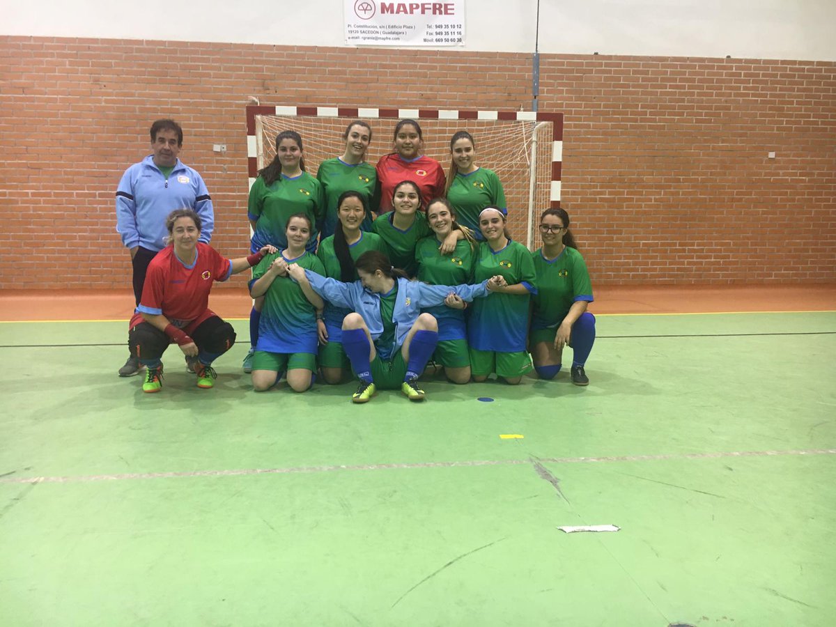 📢F-Sala Senior Femenino

E.M.D.<a href="/SacedonFs/">E.M.D SACEDÓN</a> 3⃣🆚6⃣Cabanillas 
Buen partido de las nuestras sobre todo en la 2ª parte ante un rival que fue superior
Nuestra chicas por ahora 3ª

Felicitar tanto Cabanillas, subcampeonas como a <a href="/UDAzuquecaFSF/">U.D. AZUQUECA F.S.</a> CAMPEONAS DE LIGA!!
#Guerreras
#Vamosace