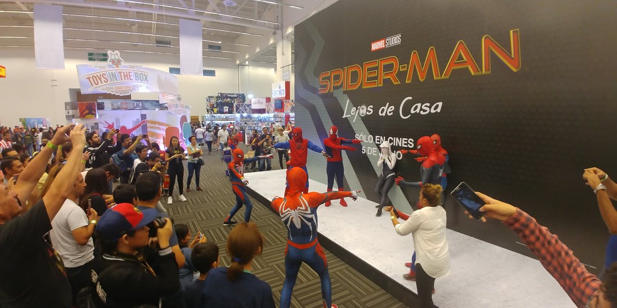 conquemx's tweet photo. Esto solo pasa en CONQUE

#SpideyEnCONQUE #SpiderMan #LejosDeCasa #QueretaroTePoneDeBuenas #QroOrgulloDeMx #QroTePoneDeBuenas https://t.co/WV1c7zUyQ0