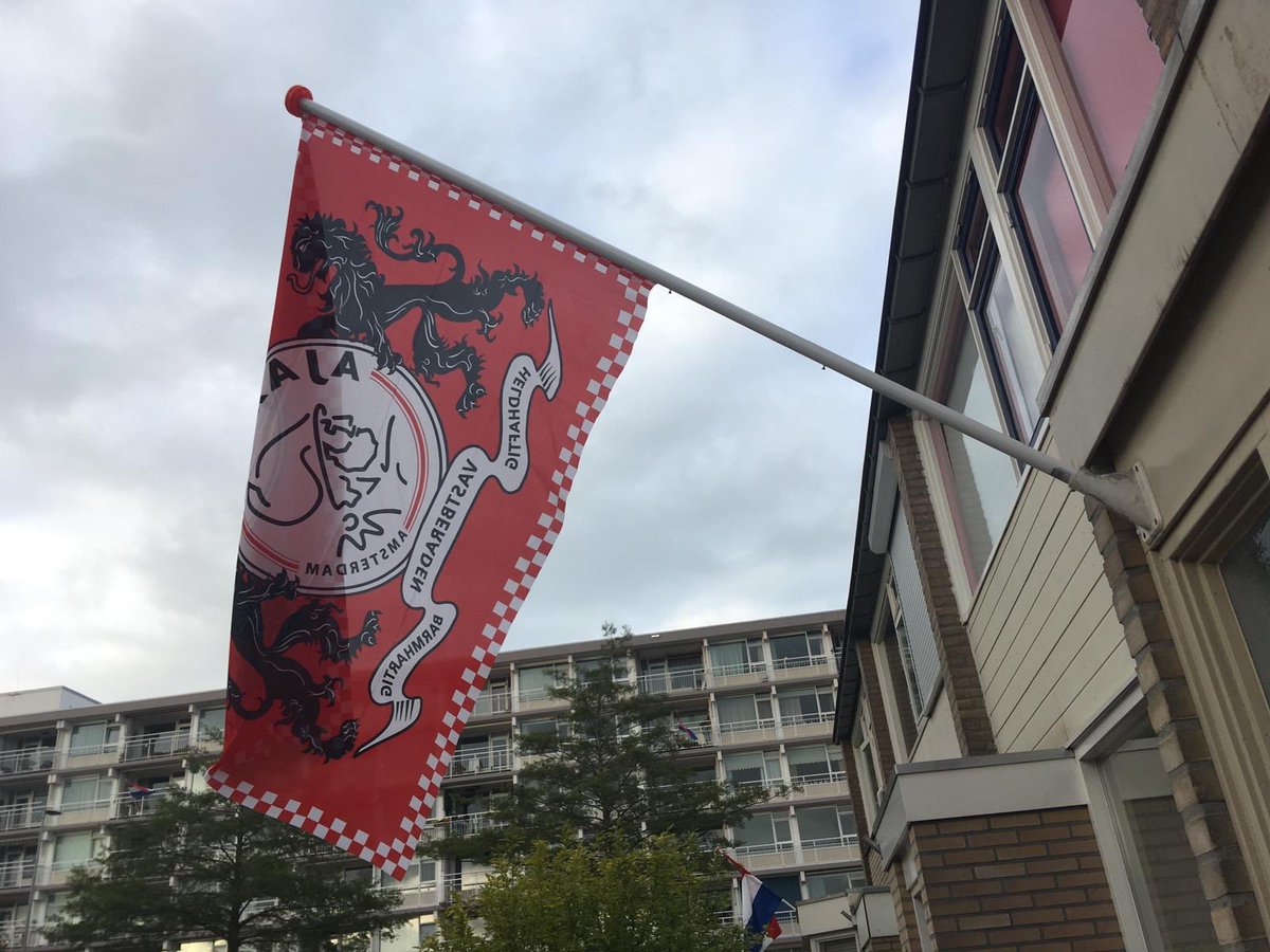 Nr.1 is binnen!! Op naar woensdag. ❌❌❌ #wilAJA #AJAtot