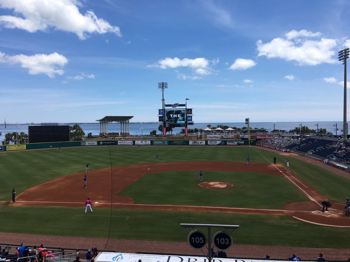 JonathanBilby's tweet photo. It’s a beautiful day for @BlueWahoosBBall #BaseBall in @VisitPensacola. https://t.co/DAy2wgpYOi