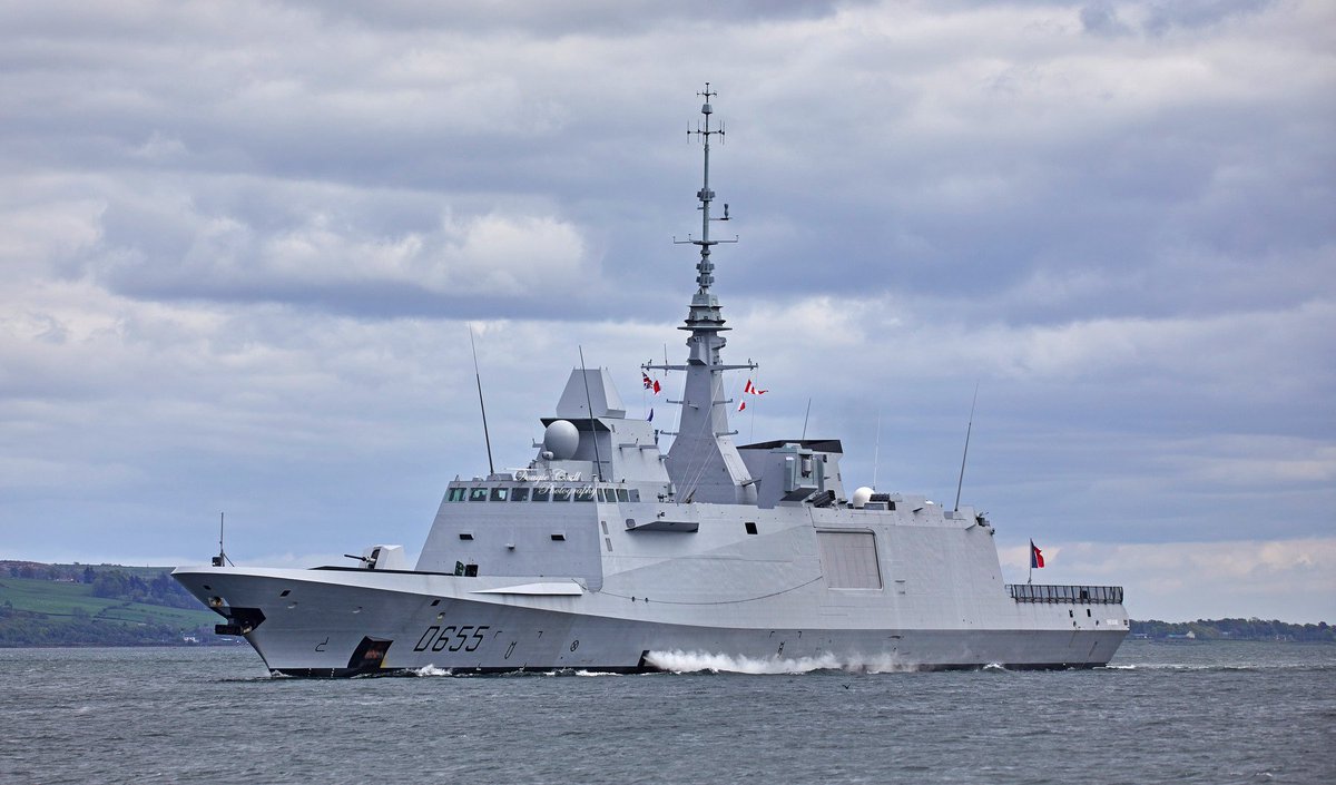 DougieCoullPix's tweet image. Few more Formidable Shield exercise arrivals to the Clyde today.

#formidableshield #Navy #USNavy #shipsinpics #scotland #riverclyde #shipping #royalnavy