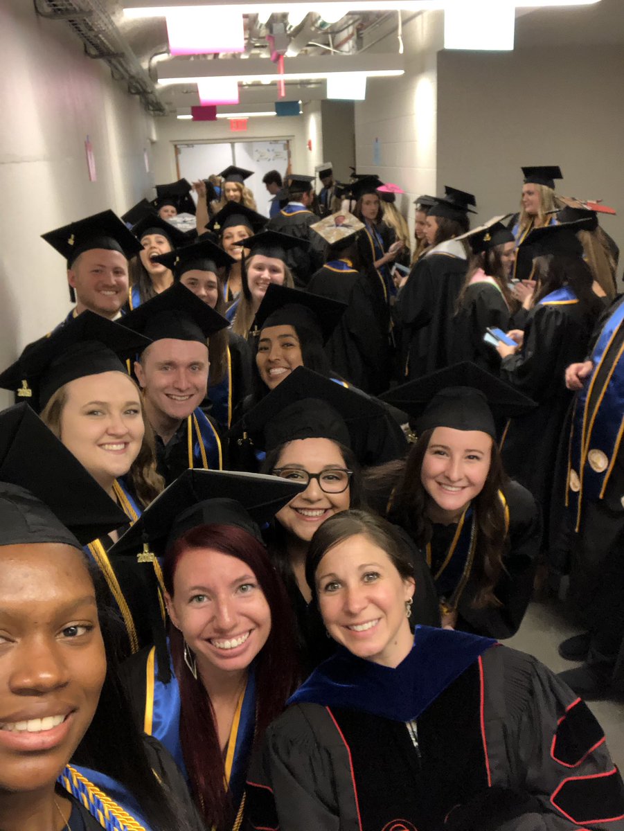 UNGATP's tweet photo. And then they were gone...no more tests...no more projects...no more clinical rotations. Hate to see them go, but excited to see all that is in store for them all. Congrats 2019 Cohort!! #lastBSATcohort #funwhileitlasted #dogreatthings #ungatpfamilyforever https://t.co/qcflJaLCdA