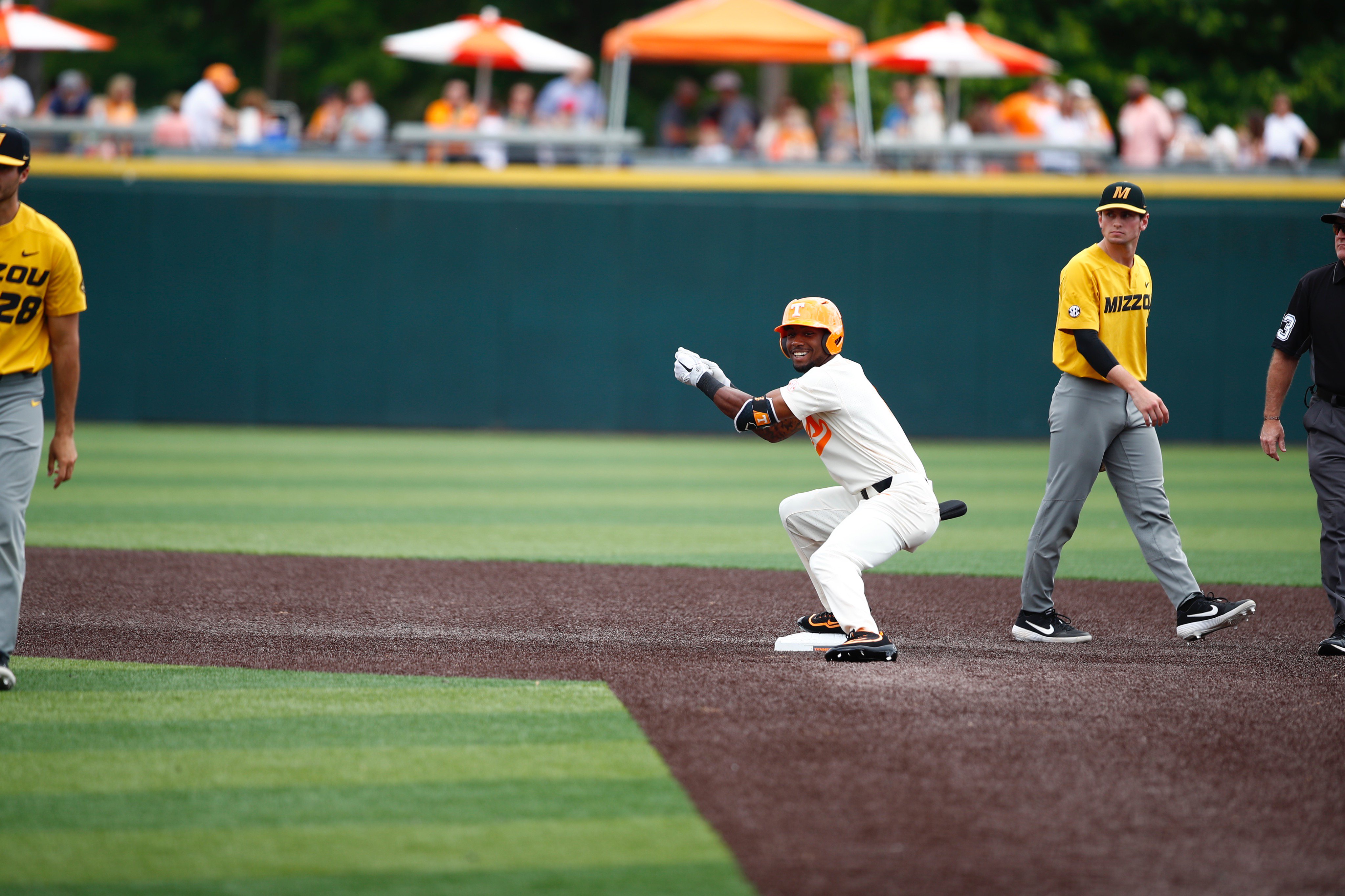 Tennessee Baseball on Twitter "2⃣ innings 4⃣ doubles (and counting