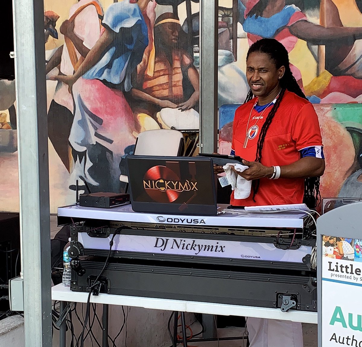 MiamiBookFair's tweet photo. The Little Haiti Book Festival at @LHCCmiami was full of entertaining events celebrating the Haitian culture. We would like to thank all of the attendees and sponsors for making this year’s festival a success. #LHBF #GFF https://t.co/0UgxdxpkfN