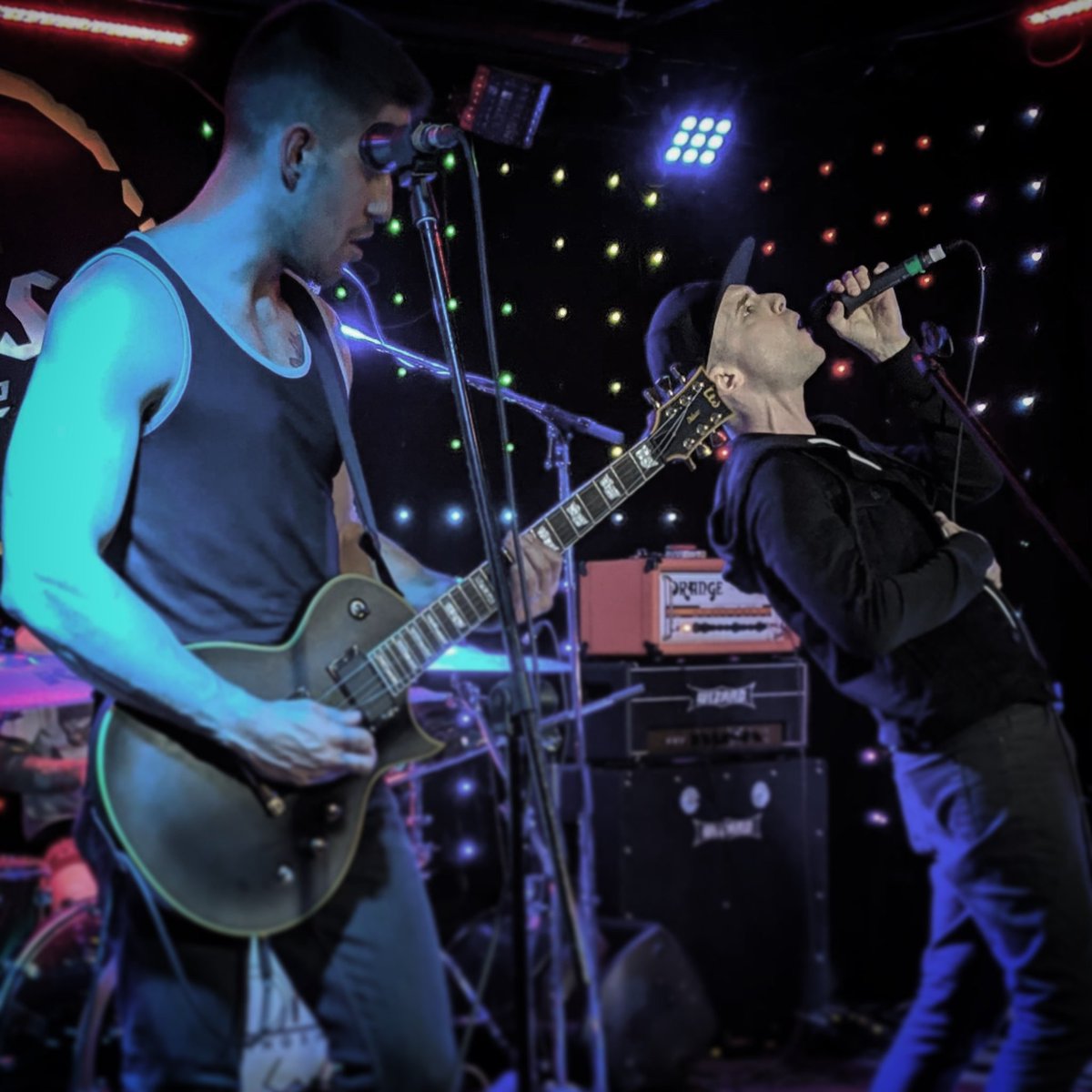 LionsLeading's tweet photo. Cornwall! What an incredible show last night! It was so great seeing u all again! Thks so much to @chrisbentonmusic and @uglyfunkling for joining us for such a memorable night! See you soon! ❤️
#anthemicrock #livemusic #concert #vocalist #guitarist #saturdaynight #cornwallontario https://t.co/dg7te8dOIu