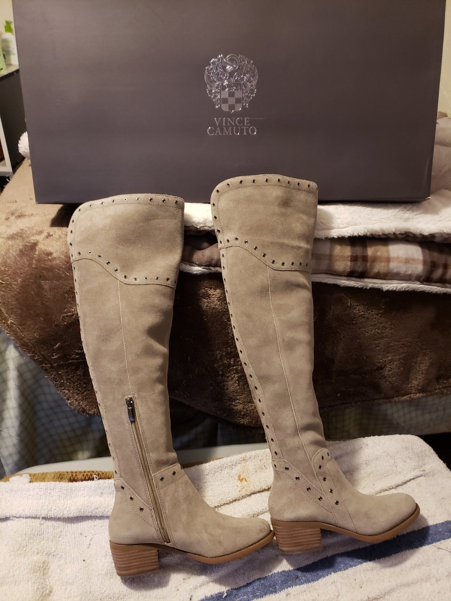 ShoeDaddy69's tweet image. #BootDaddy is looking for a loving  home #bootwhore for these #Coach #VinceCamauto boots...1st pair of brown Coach boots are size 5 the other 2 pair are 5.5