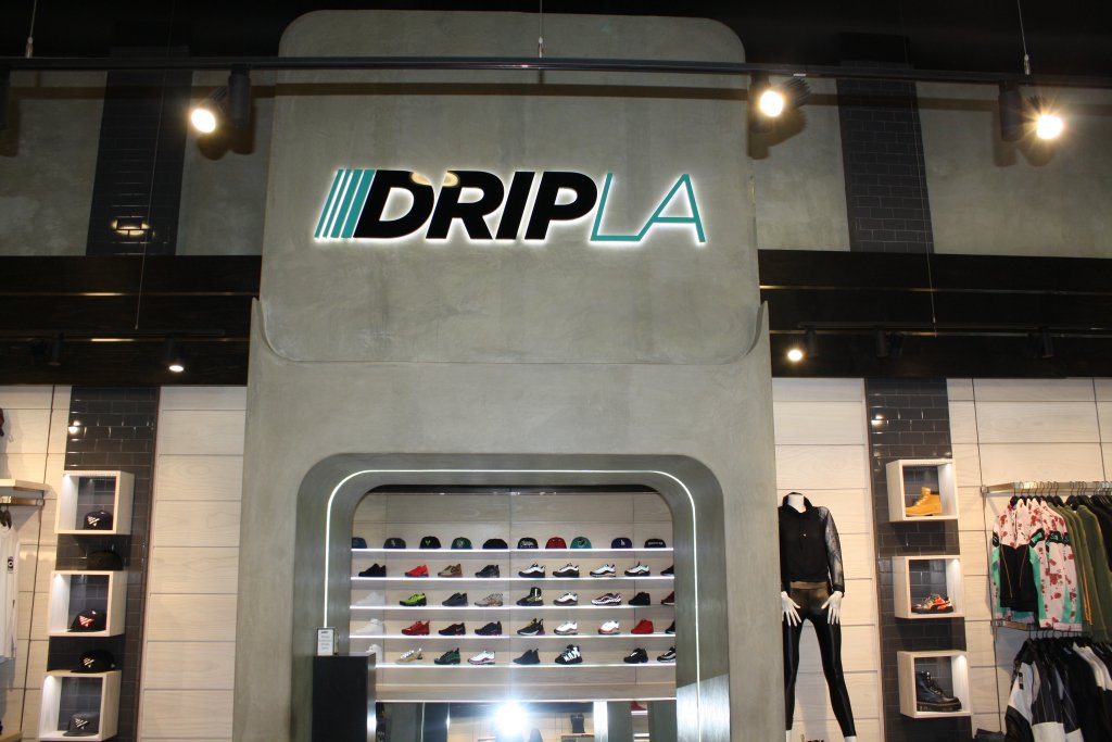 CLosPosts's tweet image. Drip LA: Walk of Drip drippinanddressin.wordpress.com/2019/05/05/dri…