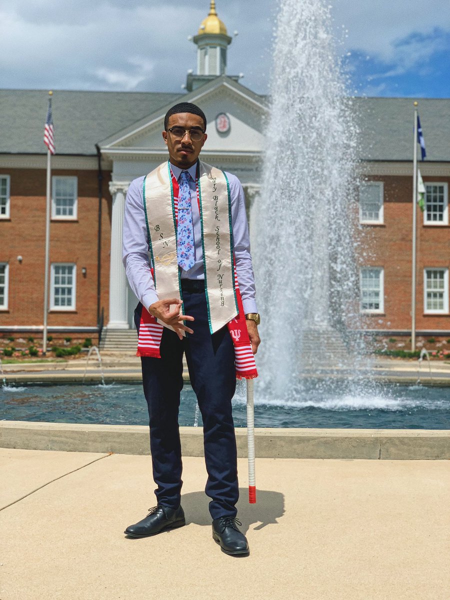 KairoNoEgypt_'s tweet image. Everybody’s timeline is NOT the same. You set your feet forward for the path YOU want to take. Do great things not only for yourself but for those back home and those watching. BSN-RN me please. 💉 #KappaGraduation #ThePrettyOmazingNupes