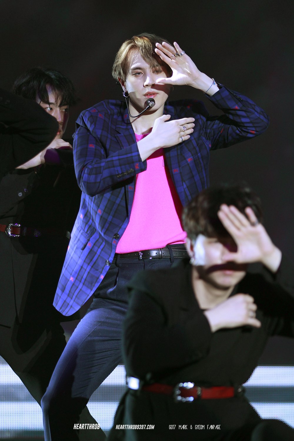 D51BS7EUIAAVfN5.jpg:orig