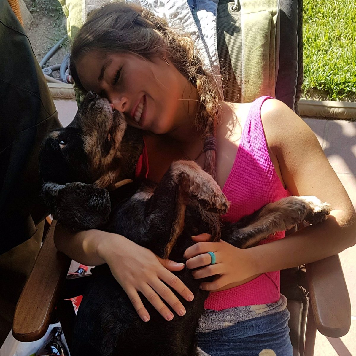 kikimingo's tweet photo. doggysss lof☉❤ https://t.co/e8WeCFsqTS
