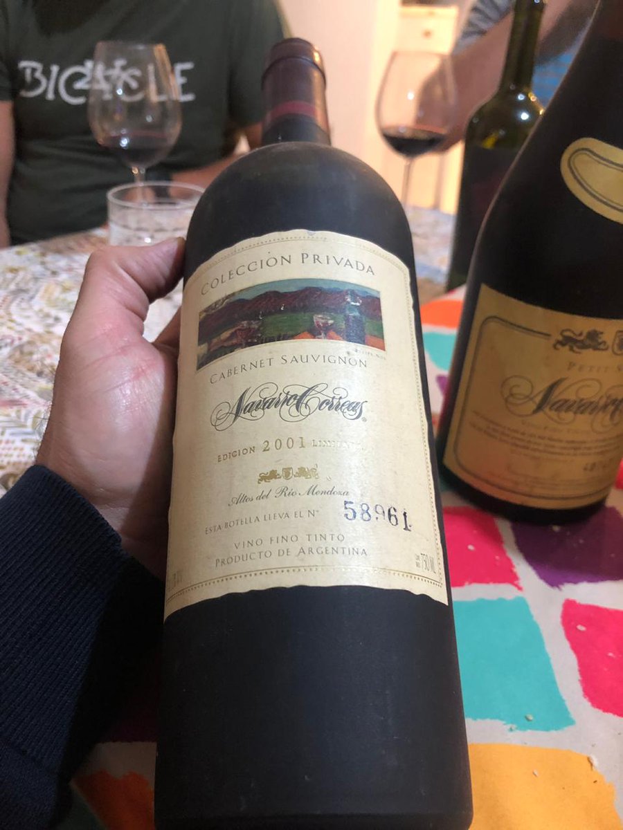 Casi descorchamos estas reliquias... no va a faltar momento!