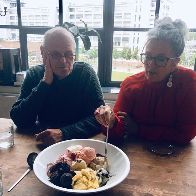 Figuring out how to kill this one #intelligentiaice #bigbowlofballs #sweetsins #familytime bit.ly/2VeHwkI