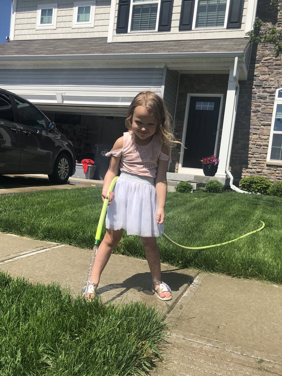 b_kompara's tweet photo. Charlie with the hose is a bad idea!
Charlie with my camera provides some cute candid moments with only a few heads cut off!
Great day spent with my people πππ #mywhy #mypeople #gradingcanwait #laundrycanwait #memoriesneedmade https://t.co/3xRJfj6SfU