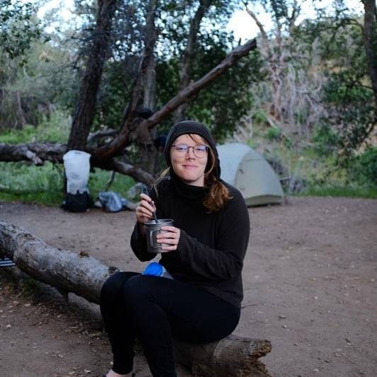 melissaapiedra's tweet photo. I’m starting to figure out this whole trail life thing
.
This is definitely my favorite trail meal: broccoli noodle salad by @backcountry_foodie
.
.
.
.
.
.
#pct #pct2019 #thruhiker #pacificcresttrail #optoutside #womenwhohike #pctig #pcta
https://t.co/cv8HYsJMsr https://t.co/2BdGbCu4ld