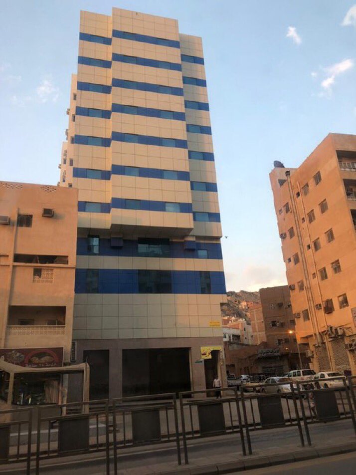 CXeaix's tweet photo. للبيع فندق في مكة_ على شارع الحجون الرئيسي.
المساحة 831 م٢
على ثلاث شوارع.
عدد الادوار 13
عدد الغرف 175
عدد المحلات 4 
عدد المصاعد 4 
المطلوب كاش  ٥٥ مليون
البيع بالاجل ٨٥ مليون
الدخل في الحج فقط مليون و٧٠٠ ألف وعليه مشتري بالاجل ب 60 مليون بكفيل https://t.co/NZPKEl9T3q
