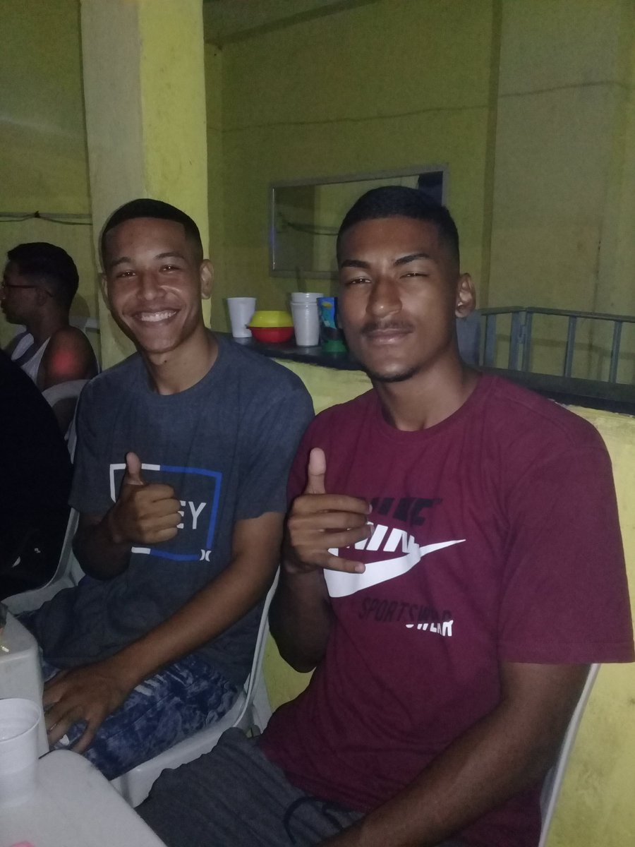 Boreel_K's tweet photo. Fechamento🍺 https://t.co/UAaIn7SmxE