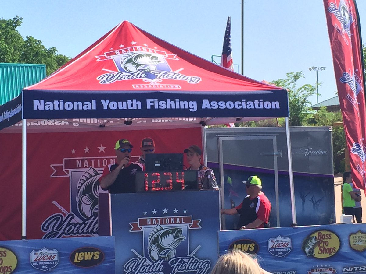 MrYost_PC's tweet photo. Brown and Stackhouse weigh-in at 12.34 lbs! #PCBass https://t.co/EUPD9Xg26f