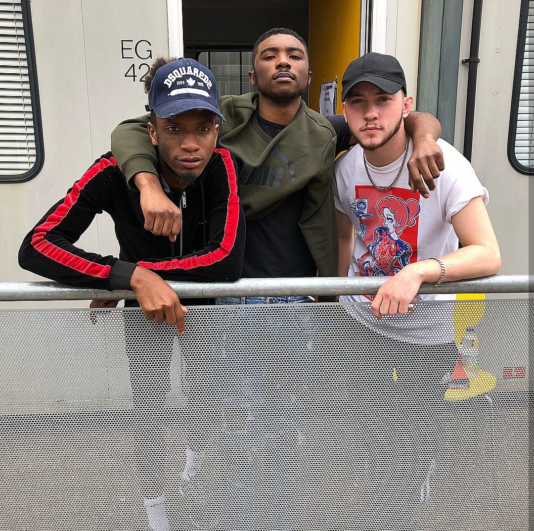 Bunhead (@bunhead20) on Twitter photo 