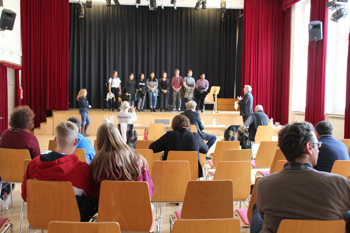 "ZEIG WAS DU KANNST!“ - 5. Robert Schumann Gesangswettbewerb - 1. Vorsingen #BonnerSchumannfest #SchumannhausBonn #RobertSchumannGesangswettbewerb #zeigwasdukannst! #Gesangswettbewerb bit.ly/2DRLs07