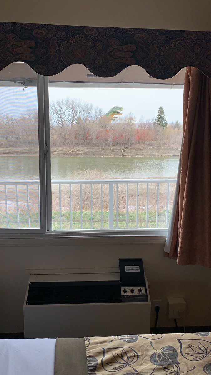 Well, hello there! Another challenge week is upon us here in Alberta. What will our students discover this year? #milliondollarviews #sleepwithoneeyeopen #yorkcw #yorklearns