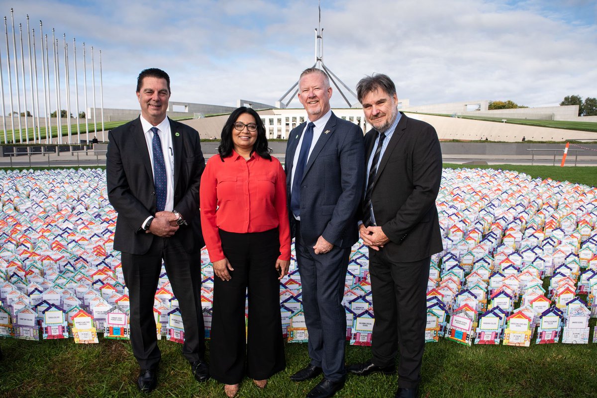 PublicSchoolsAU's tweet image. Greens Senator and Education Spokesperson, Mehreen Faruqi, at our display supporting additional funding for all public schools. #FairFundingNow

@MehreenFaruqi
