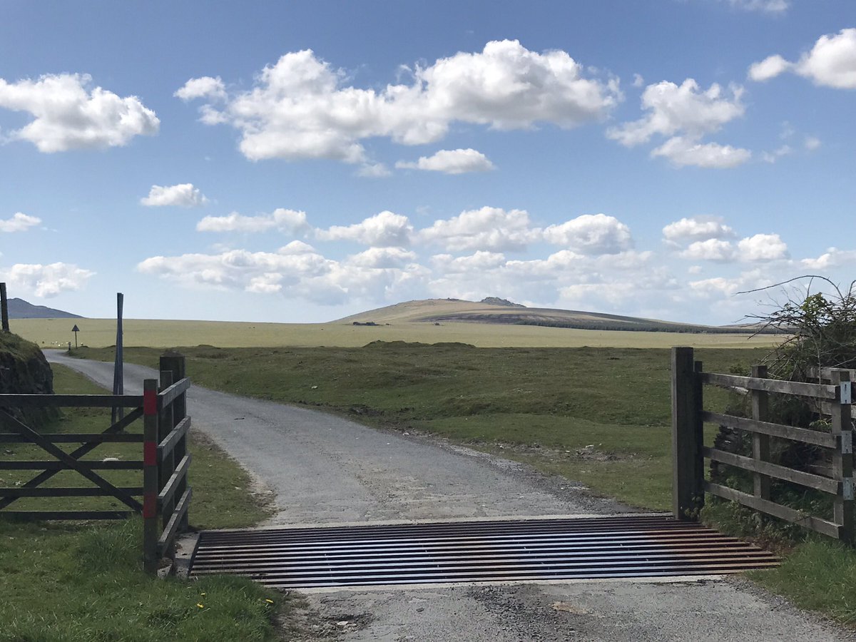 AltarnunCott's tweet photo. The enduring mystery of #charlottediamond spiked our interest this weekend.  A #bikeride out to Tremail and Davidstow in search of Charlotte’s home and grave - having previously visited the site of her death at the foot of #roughtor.  Interesting local story. https://t.co/SemcYZKfiu