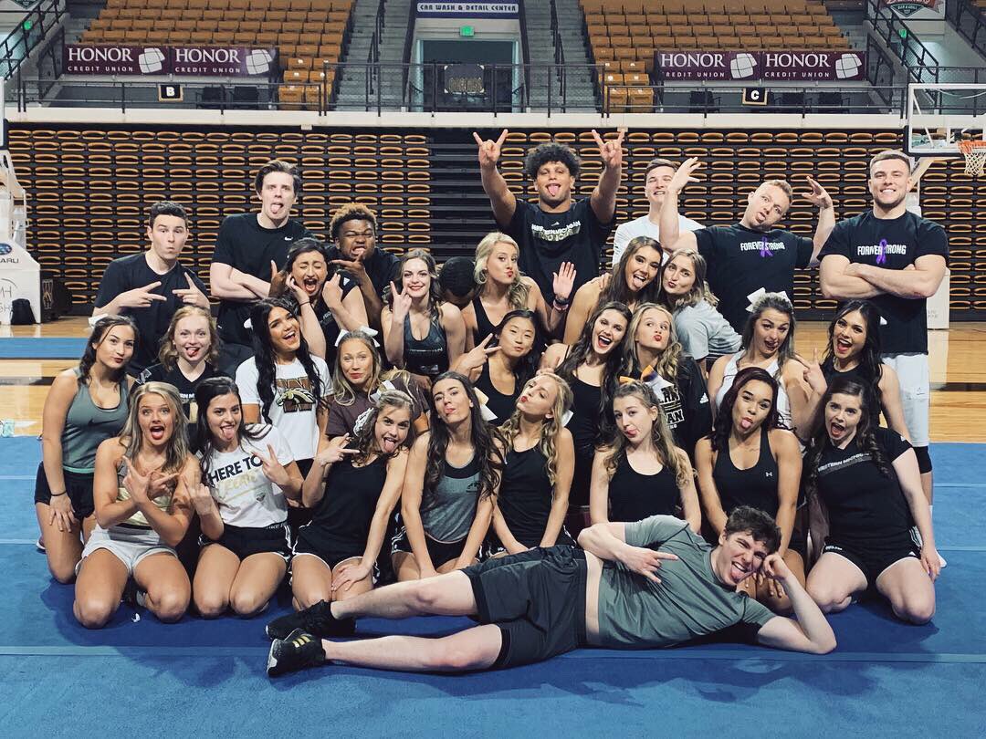 WMUBroncoCheer tweet media