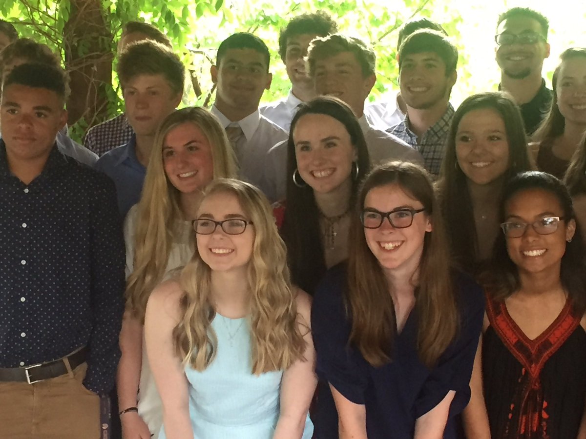 Monacan_Chiefs's tweet photo. Monacan’s HPT Banquet celebrates graduating seniors!  Go Class of 2019! https://t.co/brnw8k52TN