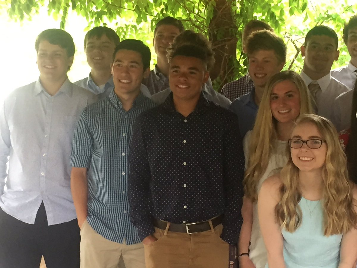 Monacan_Chiefs's tweet photo. Monacan’s HPT Banquet celebrates graduating seniors!  Go Class of 2019! https://t.co/brnw8k52TN