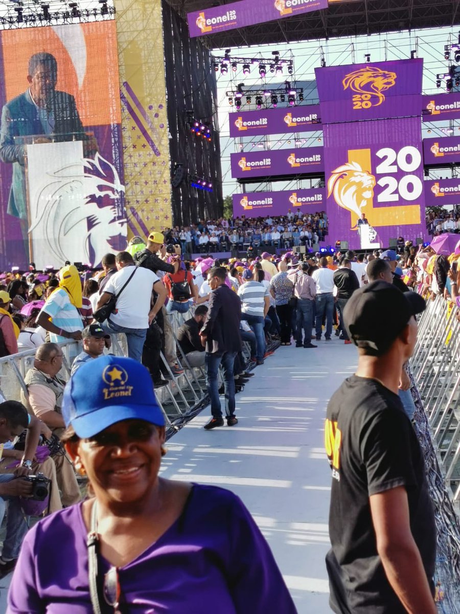 Engeneralrd's tweet photo. #YoEstoyConLeonel #ElPuebloHablóLeonel2020 #YoVoy #YoVoyConLeonel #EnGeneralConLeonel https://t.co/SbfhlXB6L3