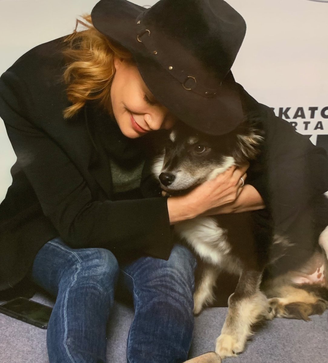 I made a friend:) ⁦<a href="/LuckyPawsDR/">LuckyPaws Dog Rescue</a>⁩