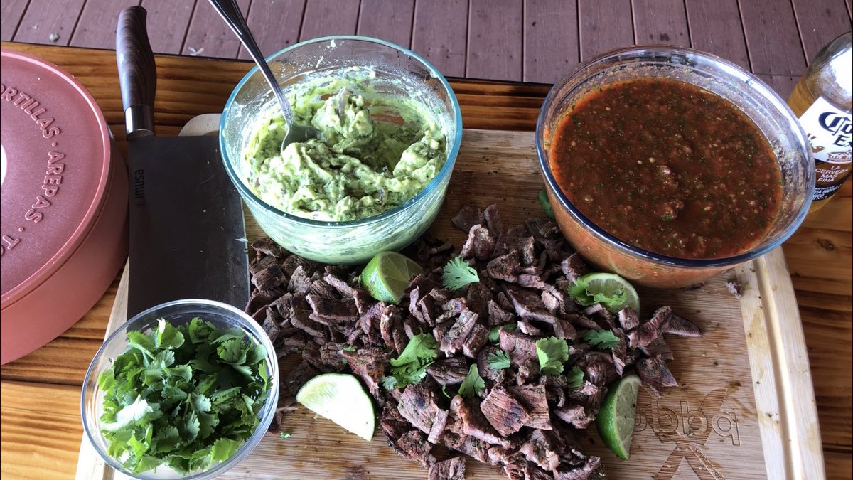 UnhingedBBQ's tweet image. Carne Asada and Smoked Salsa on the @yodersmokers YS640. 

#yodernation #yodersmoker #yoderflavor #carneasada #smokedsalsa #cincodemayo