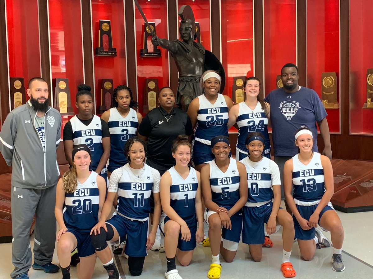 CoachTGrace's tweet photo. Finished off our weekend going 3-0 with a 83-12 victory today.... https://t.co/2lXNd3M7QC
