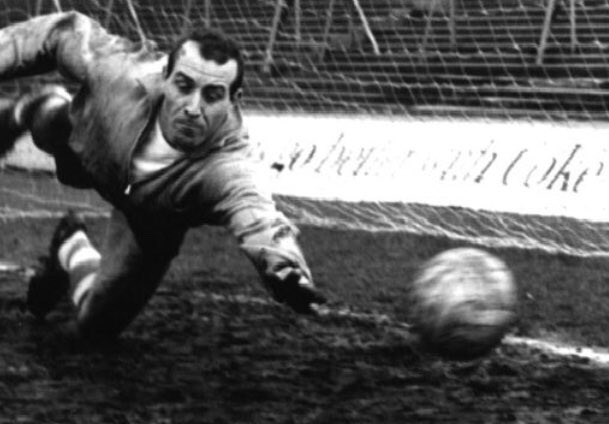 robertmdaws's tweet photo. #Goalkeeper #RonSpringett https://t.co/jsCT2vKUKh